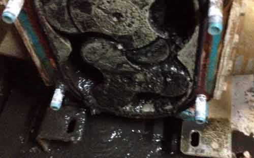 騰格里沙漠再現(xiàn)造紙黑液污染,如何運(yùn)用濃漿泵加強(qiáng)環(huán)保！